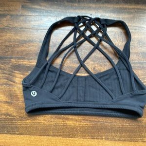 Lululemon Free to Be Bra Black size 2